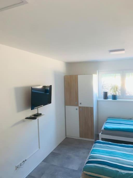 Moderne, Helle Ferienwohnung In Au Am Rhein Luaran gambar