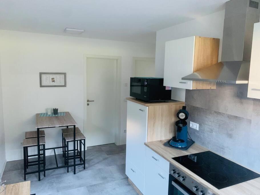 Moderne, Helle Ferienwohnung In Au Am Rhein Luaran gambar